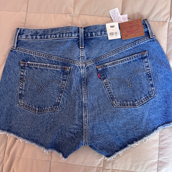 Levi’s Pants - Levi’s Premium 501 Jean shorts